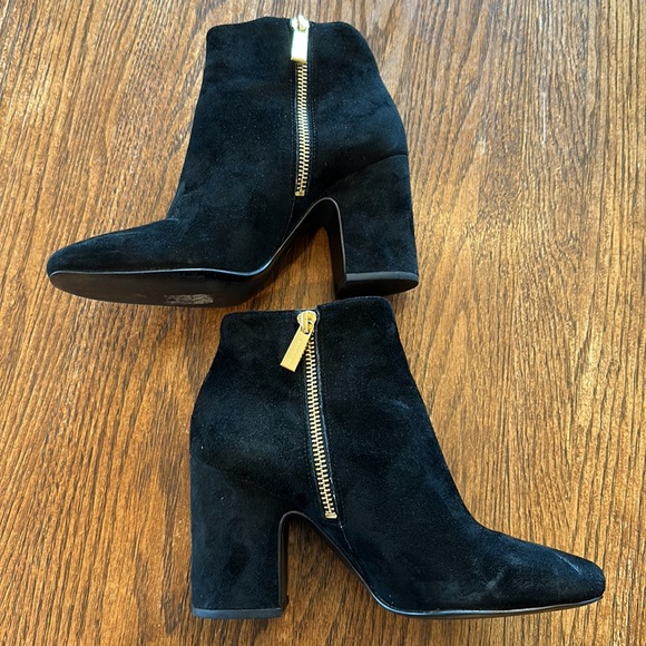 Michael kors suede boots - Picture 3 of 7